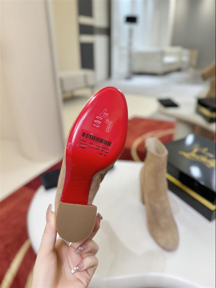 2025112818816840 380